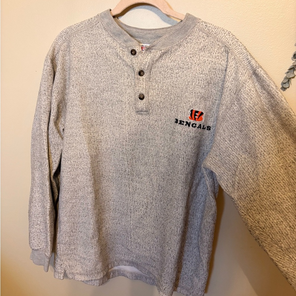 NFL Bengals Gray Textured Henley Shirt